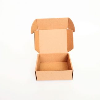 Caja de carton pequeña para envíos - Seriandaluza